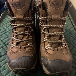 Oboz Women's Brown Lace Up Boots